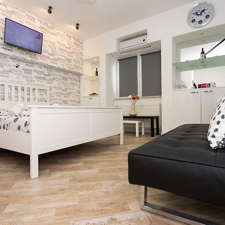 בוקרשט Imperial City Center - 1 Bedroom Apartment מראה חיצוני תמונה
