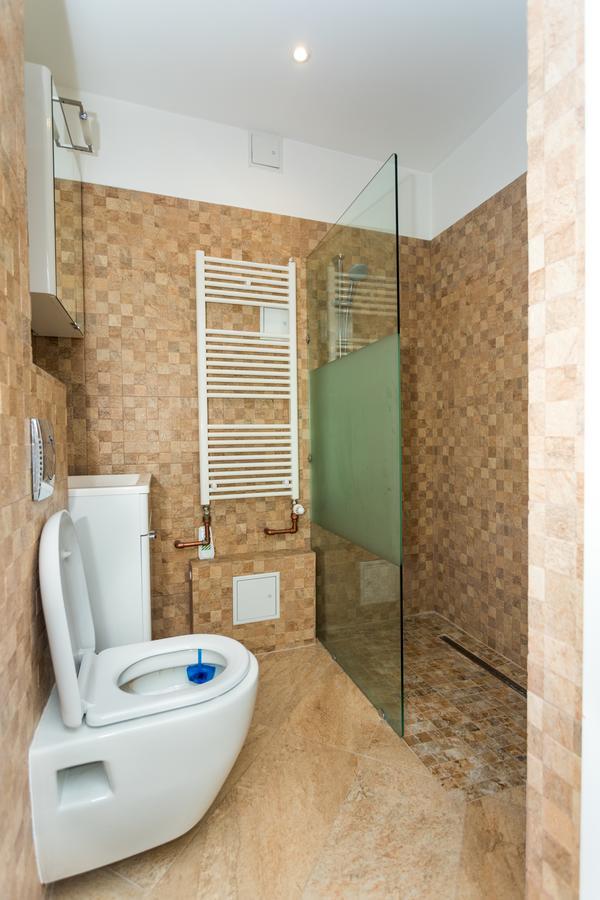 בוקרשט Imperial City Center - 1 Bedroom Apartment מראה חיצוני תמונה